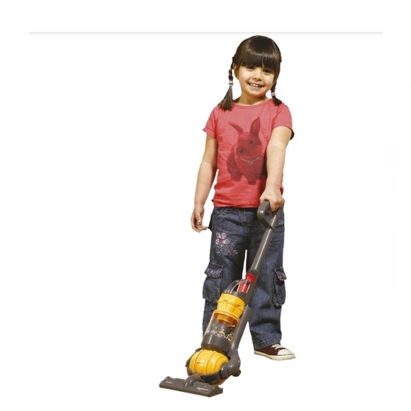 NWT โ๏ธ๐โ๏ธ Casdon Dyson Ball Vacuum Cleaner Real Suction Kids Toy - Picture 6 of 12